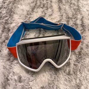Rossignol White and Orange Ski Goggles